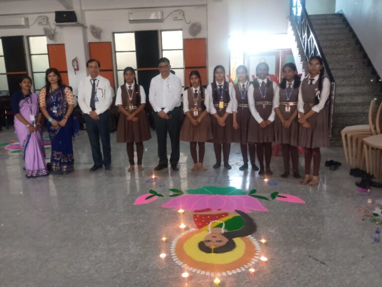 डीएवी स्कूल जद्दुपुर में हुई रंगोली प्रतियोगिता