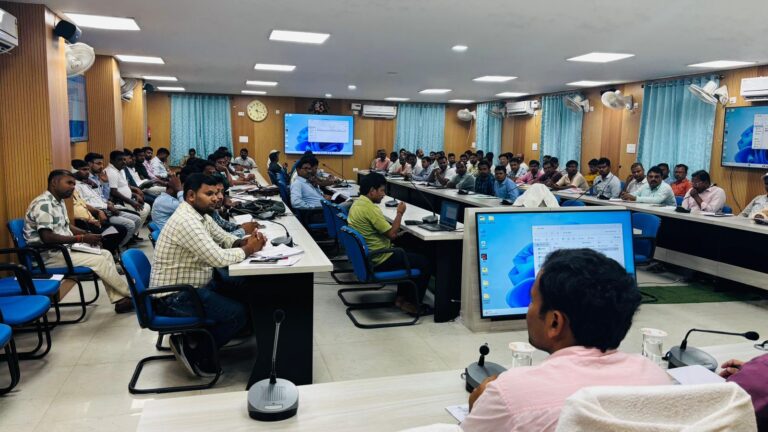 होम वोटिंग से जुड़ा प्रशिक्षण संपन्न, वरिष्ठ नागरिकों व दिव्यांग मतदाताओं को मिलेगा घर बैठे मतदान का अवसर