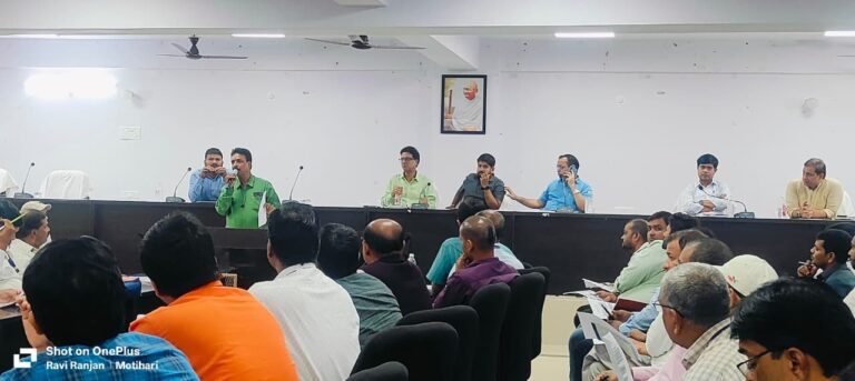 Motihari: द्वितीय प्रशिक्षण में मास्टर ट्रेनरों को दी गयी जानकारी