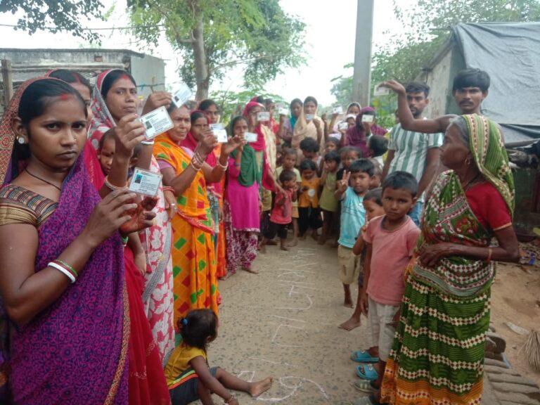 मतदान करने के लिए वोटरों को किया जागरूक