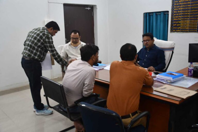 खगड़िया विधानसभा क्षेत्र के प्रत्याशियों ने व्यय पंजी की करायी जांच