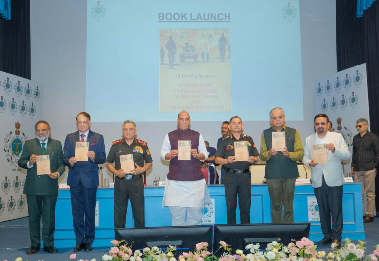 Defence Ministry: ऑपरेशन सिंदूर तीनों सेनाओं की एकजुटता और एकीकरण का असाधारण प्रदर्शन
