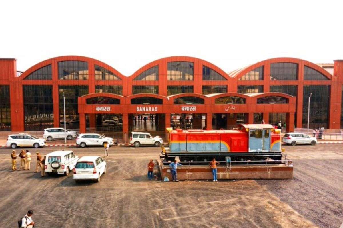 Banaras Railway Station Code