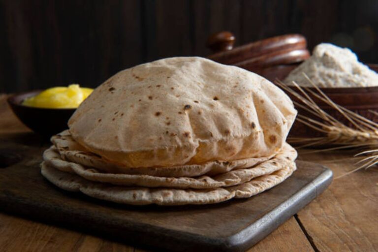 Healthy Flour for Winter: बस आटे में मिला लें ये 4 चीजें, कंपकंपाती ठंड में मिलेंगे जबरदस्त फायदे