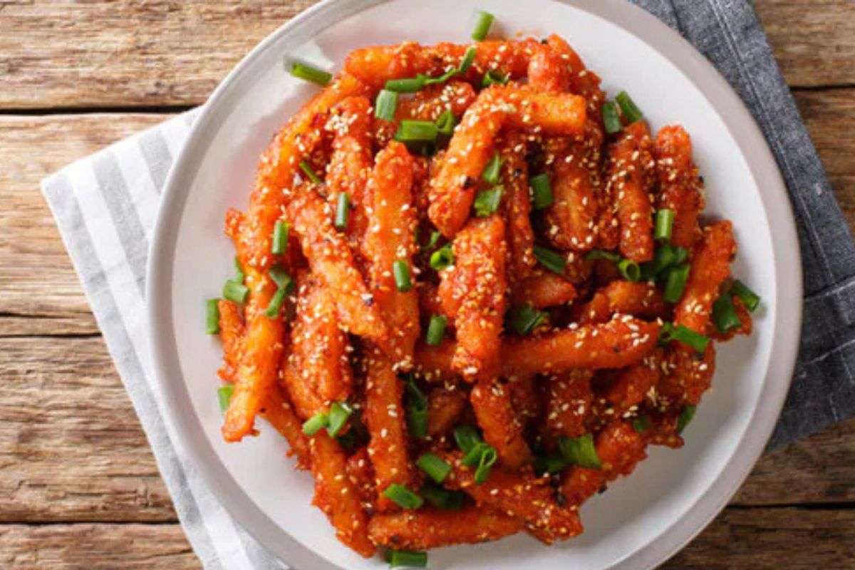 Best Chatpata Schezwan Potato Fry for Breakfast