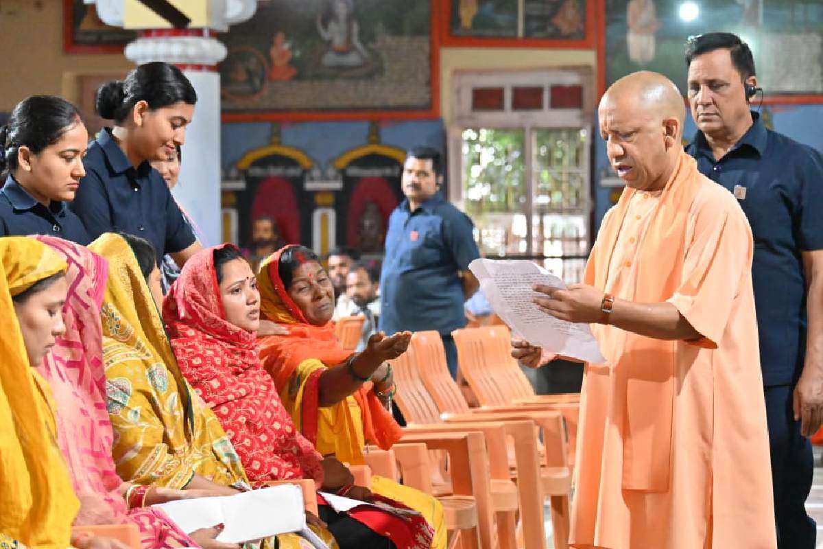 CM YOGI Janta Darbaar