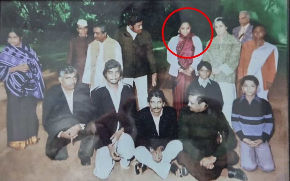 PHOTOS: इंदिरा और संजय गांधी के साथ काम कर चुकीं झारखंड की कांग्रेस नेता आयशा अहमद नहीं रहीं, अंतिम यात्रा 8 को 2 Congress Leader Ayesha Ahmed Death News Today