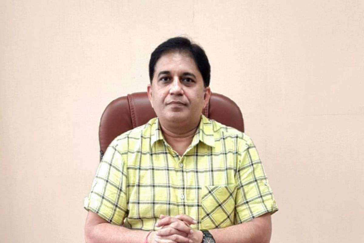 पटना: सत्यदेव सुपर स्पेशियलिटी हॉस्पिटल में 1 महीने के नवजात से लेकर 95 साल के बुजुर्ग तक की सफल सर्जरी 2 Dr. Kumar Rajesh Ranjan