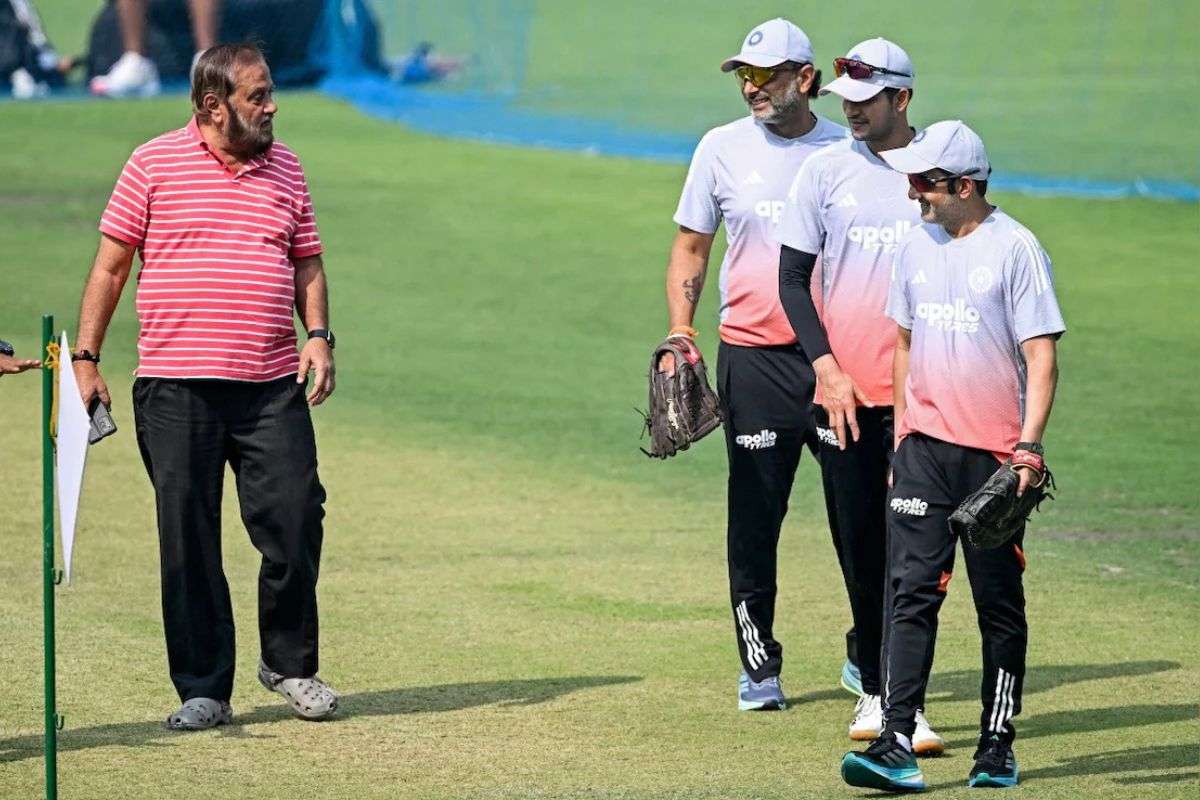 Eden Gardens Pitch Curator Sujan Mukherjee with Shubman Gill and Gautam Gambhir