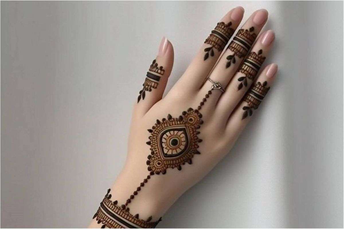 Finger Mehndi Design 1 1