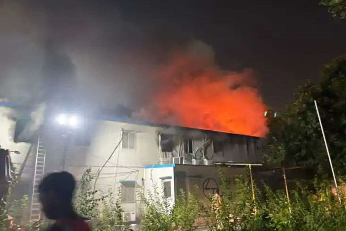 Fire breaks out at Patna Metro project office