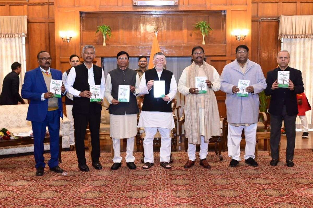 Governor Santosh Gangwar