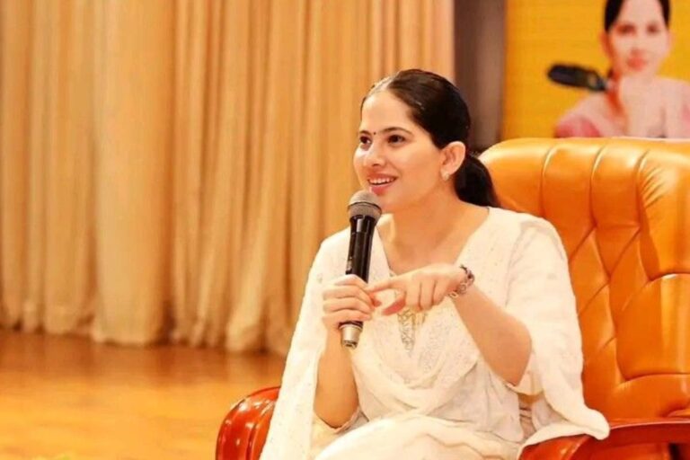 Quotes by Jaya Kishori: जीवन जीतने नहीं सीखने के लिए है – जया किशोरी के पॉजिटिव विचार ट्रेंड में