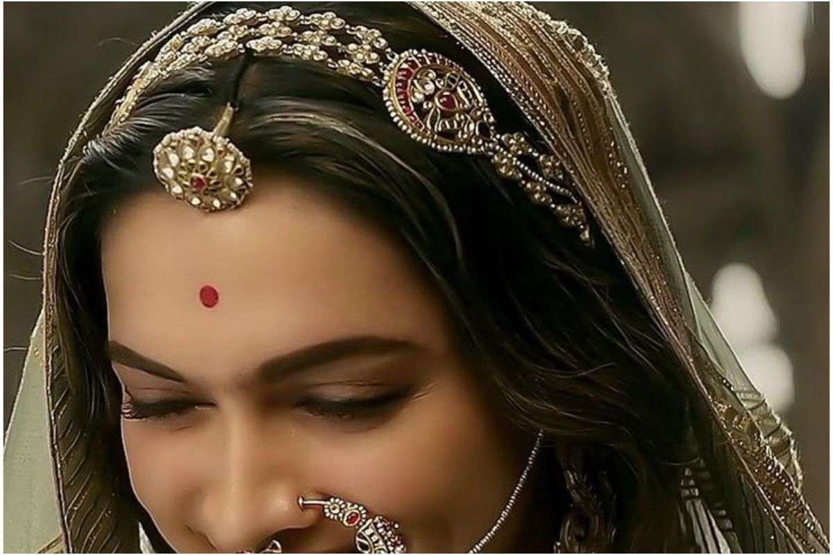 Latest Bridal Maang Tika Designs 3