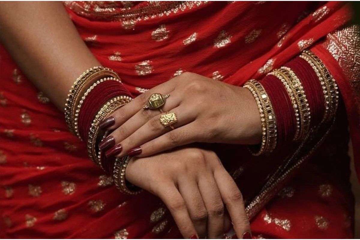 Latest Dulhan Chura Designs 2025 5