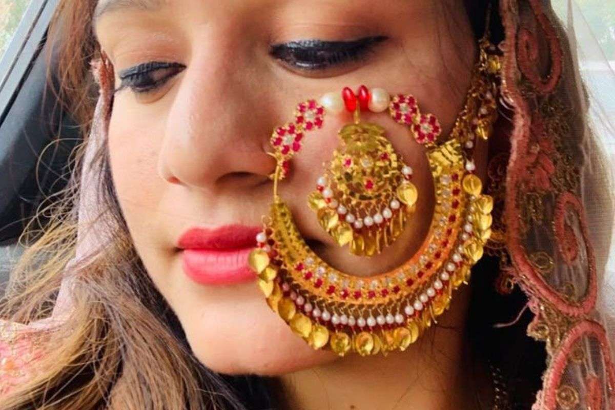 Latest Gold Pahadi Nath Design 2