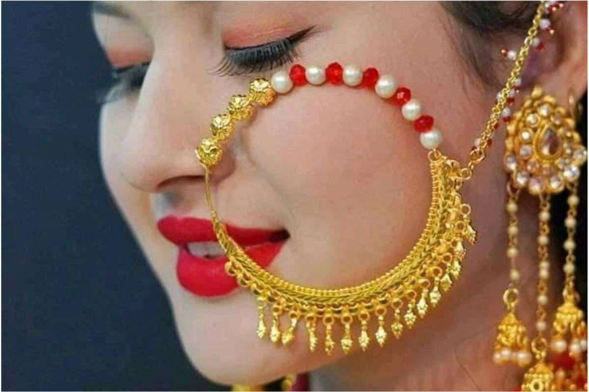 Latest Gold Pahadi Nath Design 3