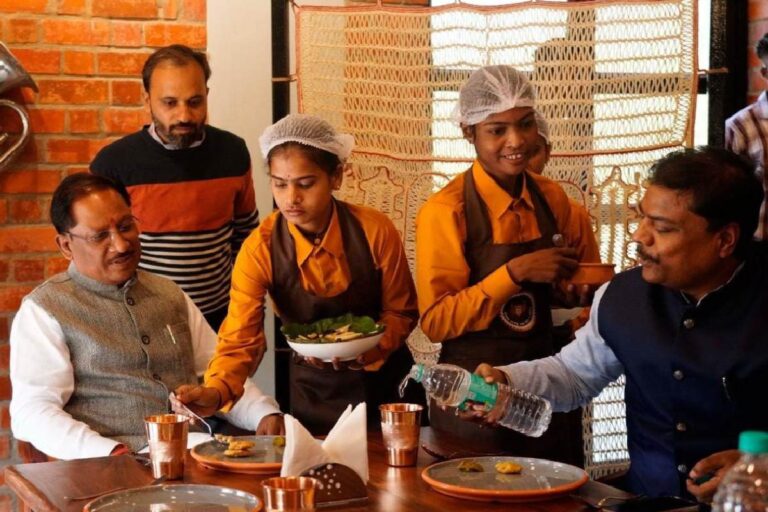 Chhattisgarh News : मुख्यमंत्री विष्णु देव साय ने ‘पंडुम कैफे’ का किया शुभारंभ