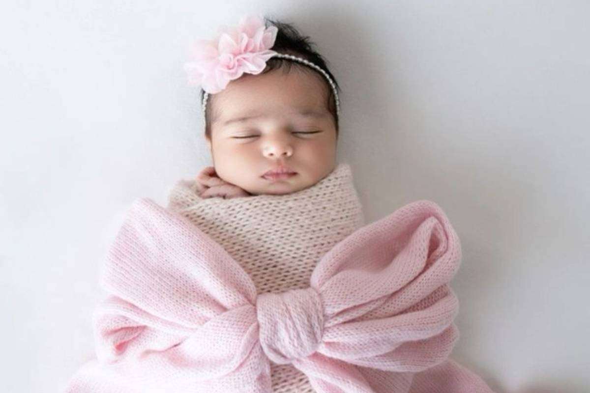 Modern baby girl names v letter Hindu