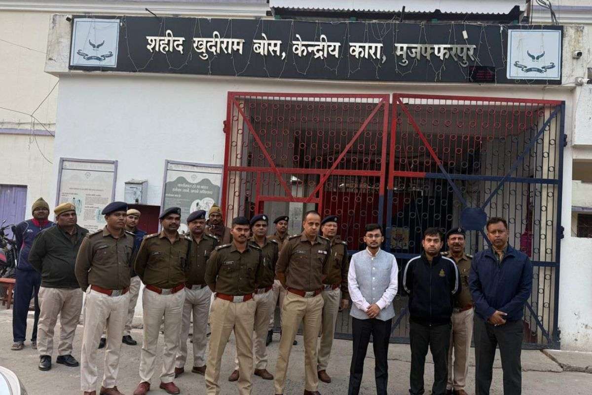 Muzaffarpur Administration Raids at Central Jail
