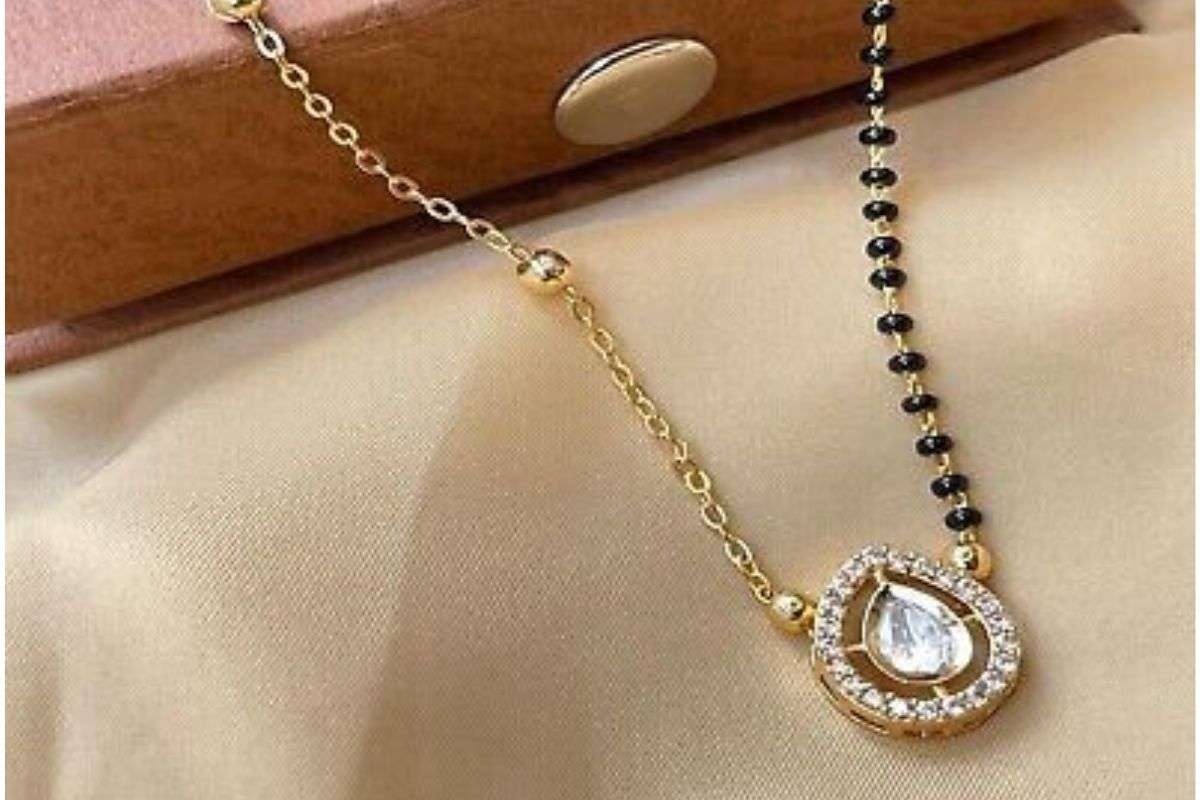 New Gold Mangal Sutra Designs 2026 2