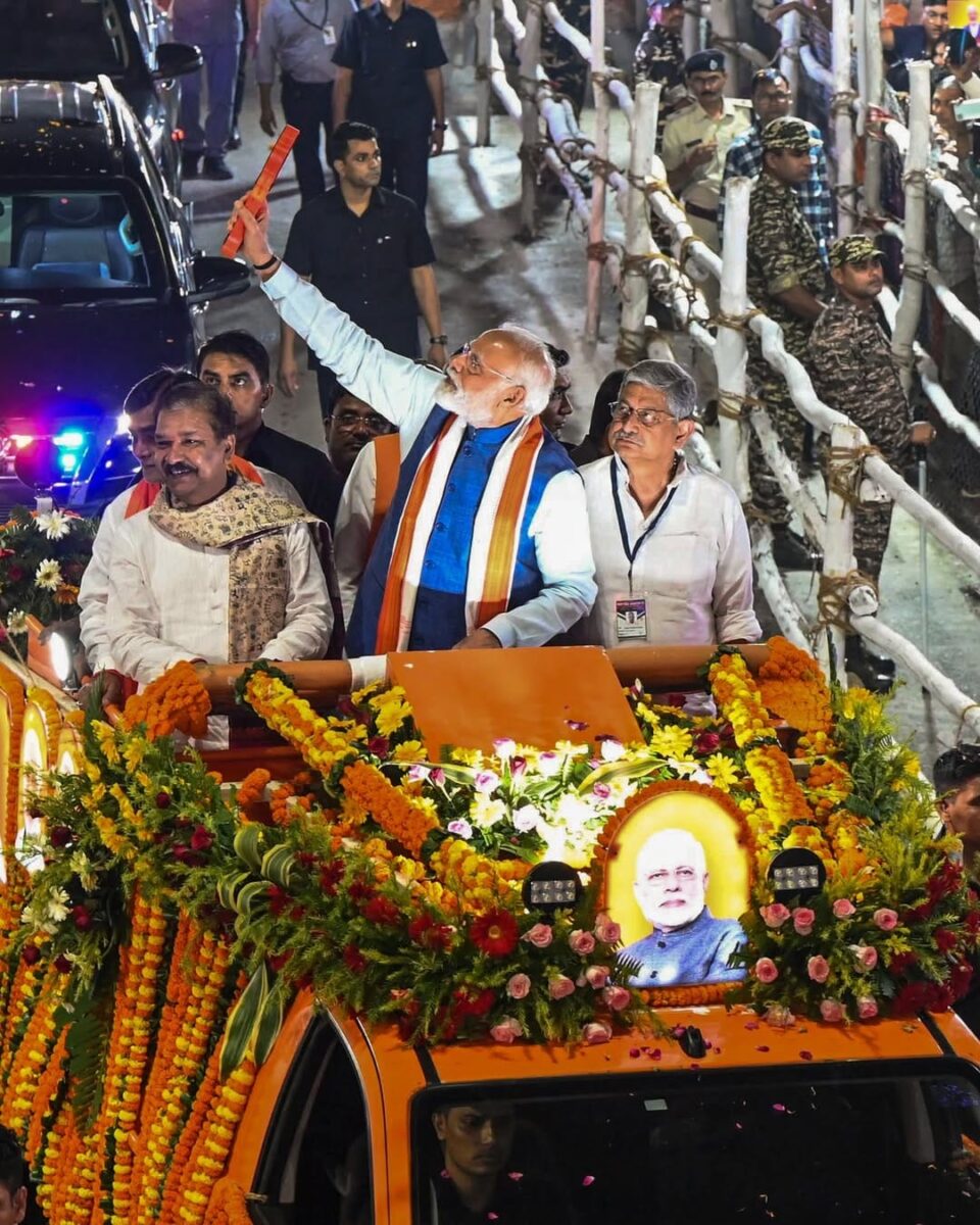 Pm Modi Road Show 2