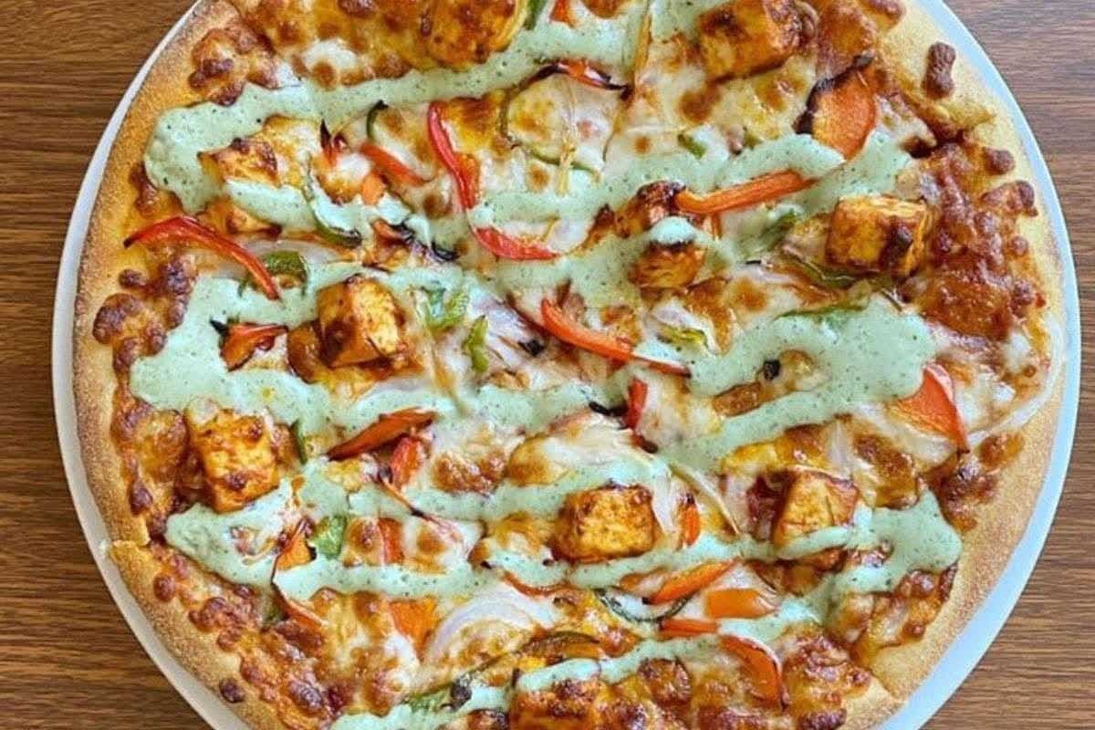 Paneer Tikka Pizza Recipe