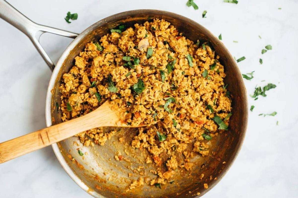 Paneer Bhurji Recipe: सर्दियों में सेहत और स्वाद दोनों के रखें ख्याल - ट्राई करें मिक्स वेज पनीर भुर्जी 2 Mix Veg Paneer Bhurji Recipe