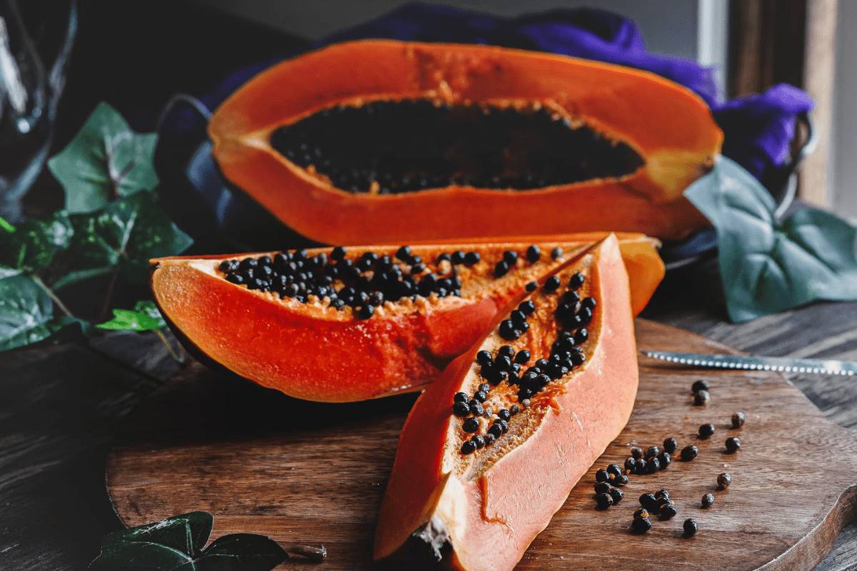 Healthy Papaya Smoothie Recipe: सर्दियों में इम्यूनिटी बढ़ाने वाली पपीता स्मूदी कैसे बनाएं - पढ़ें आसान रेसिपी 1 Papaya