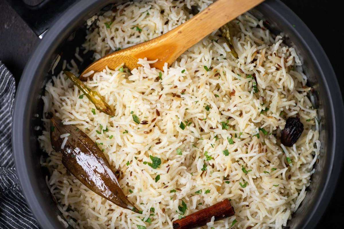 Jeera Rice in Pressure Cooker