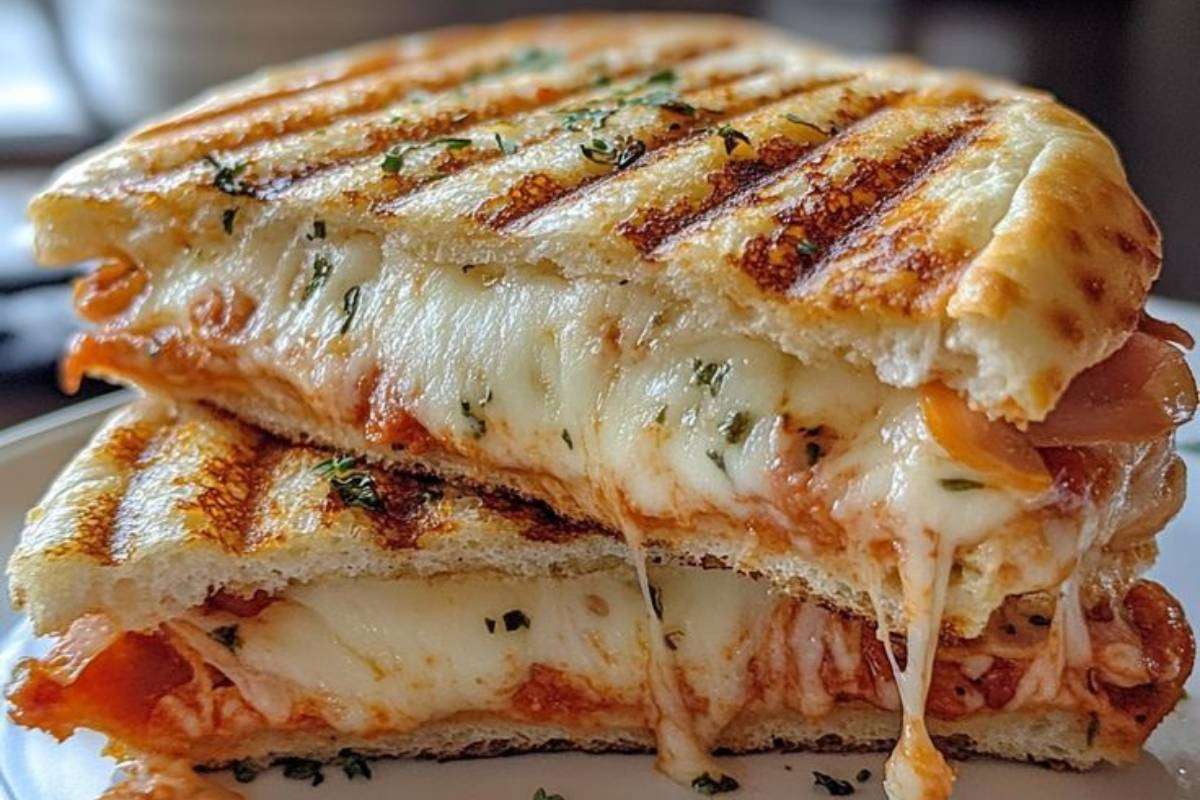 Rajma Sandwich Recipe - Healthy Breakfast Recipe