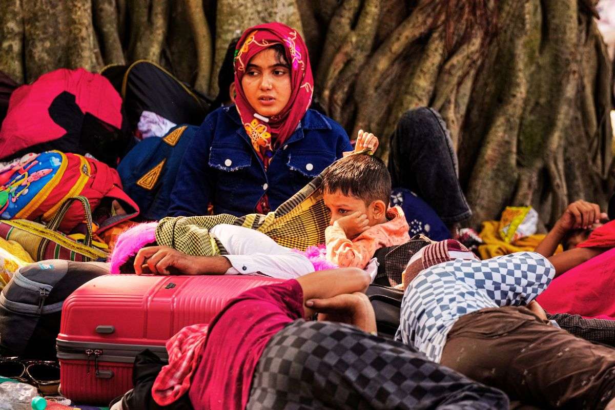 Reverse Migration In West Bengal Due To Sir News