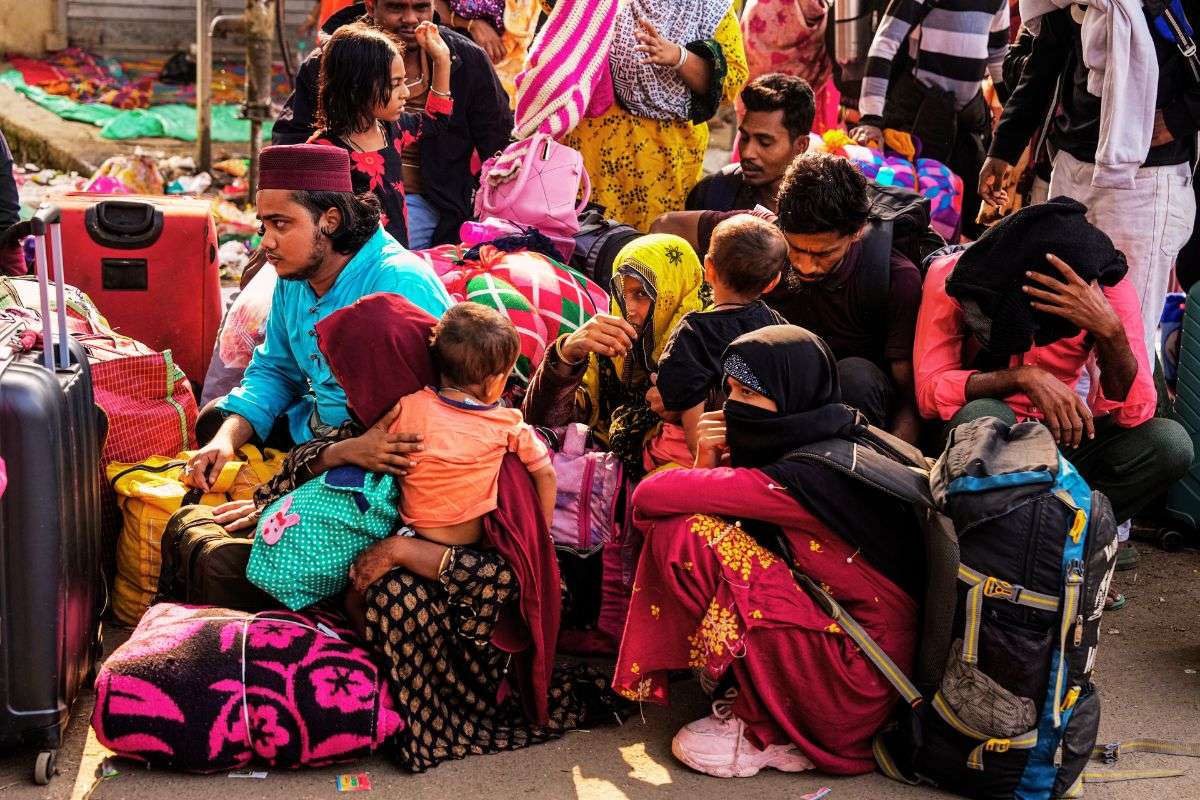 Reverse Migration In West Bengal Due To Sir Today