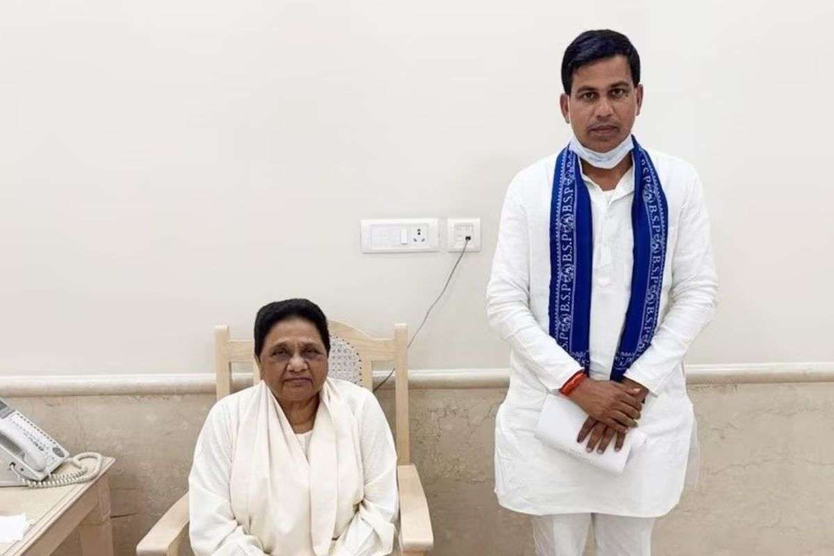 Satish Yadav with Mayawati