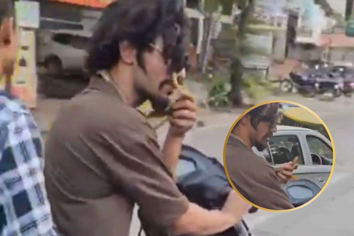 Snake Kiss on street