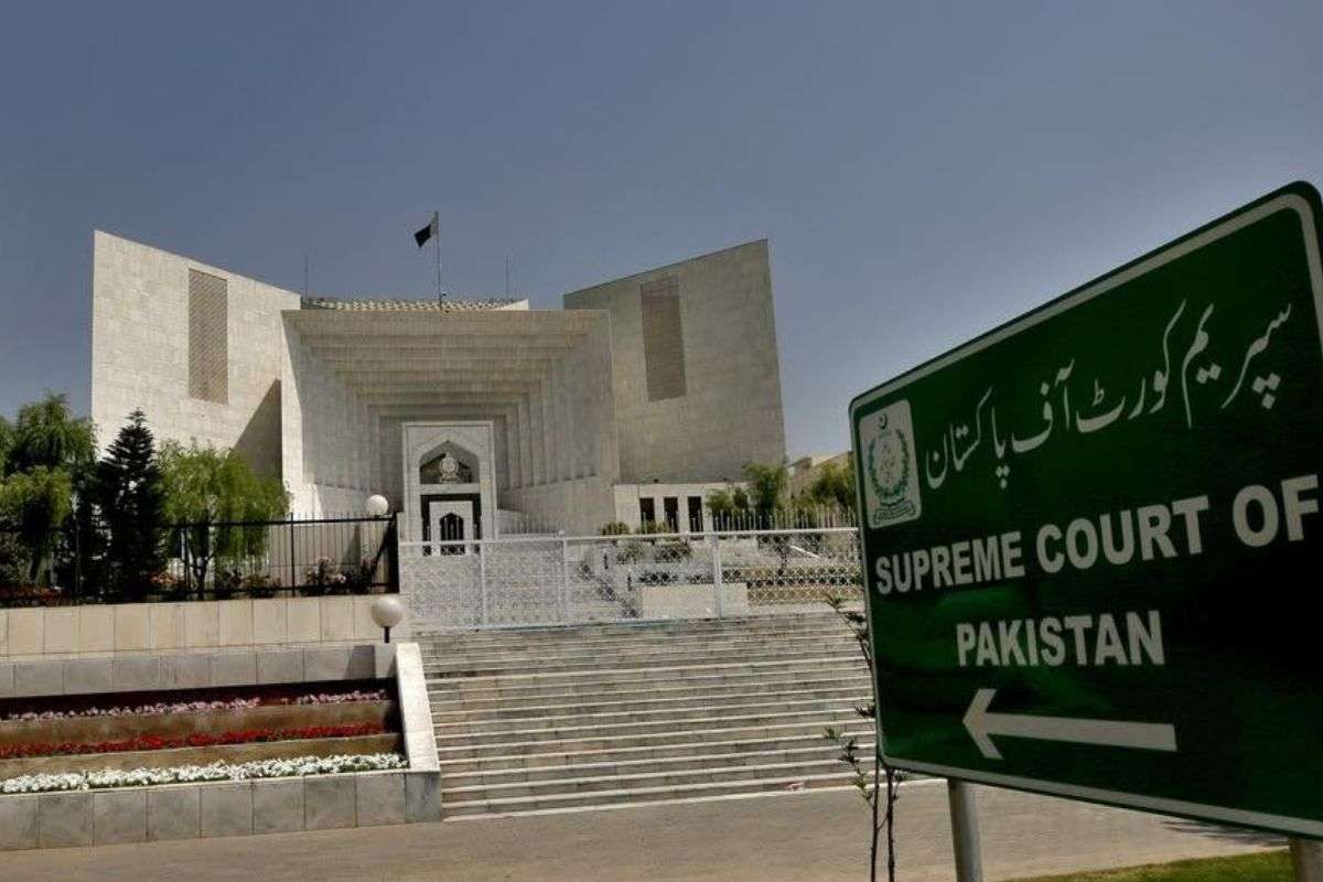 Explosion rocks Supreme Court of Pakistan
