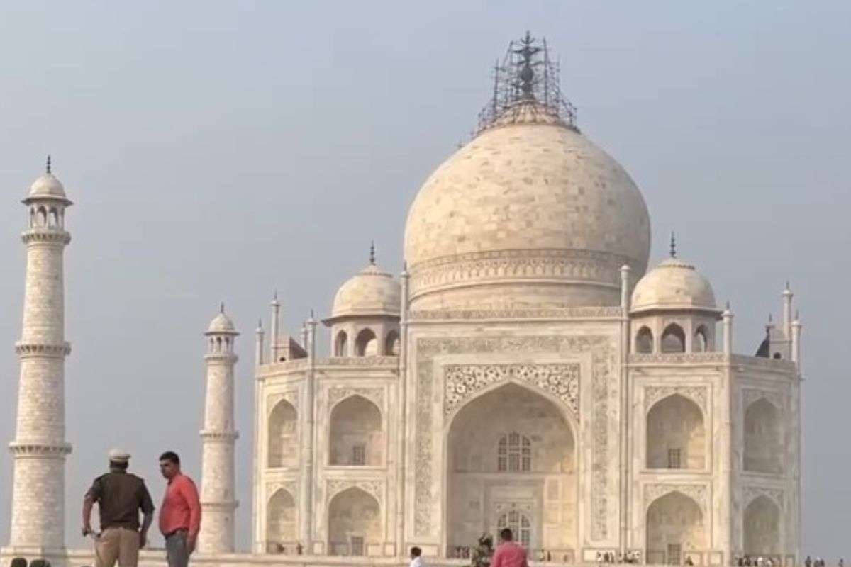 Taj-Mahal