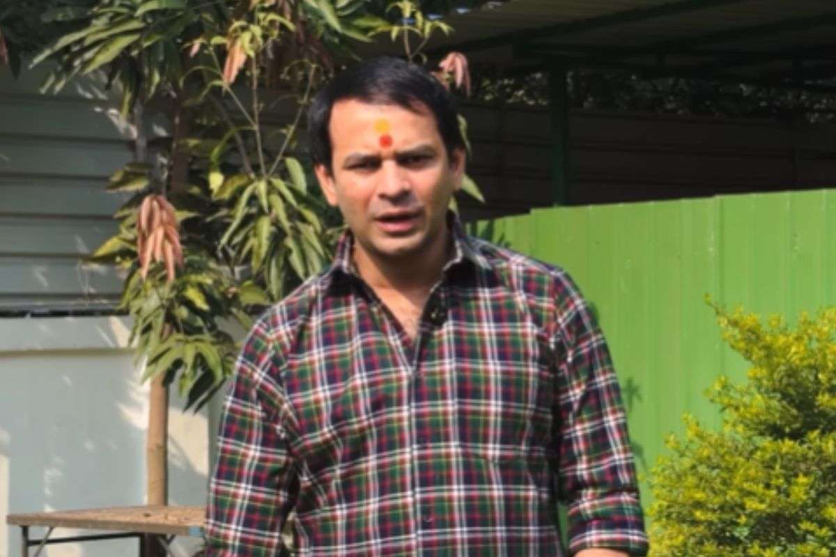 Tej Pratap Yadav lost Mahua constituency became blogger again created new YouTube channel TY VLOG