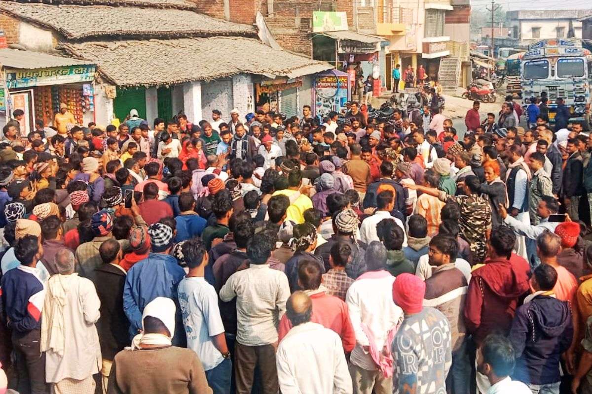 Trailers Overturned In Jharkhand Ranka Road Jam News