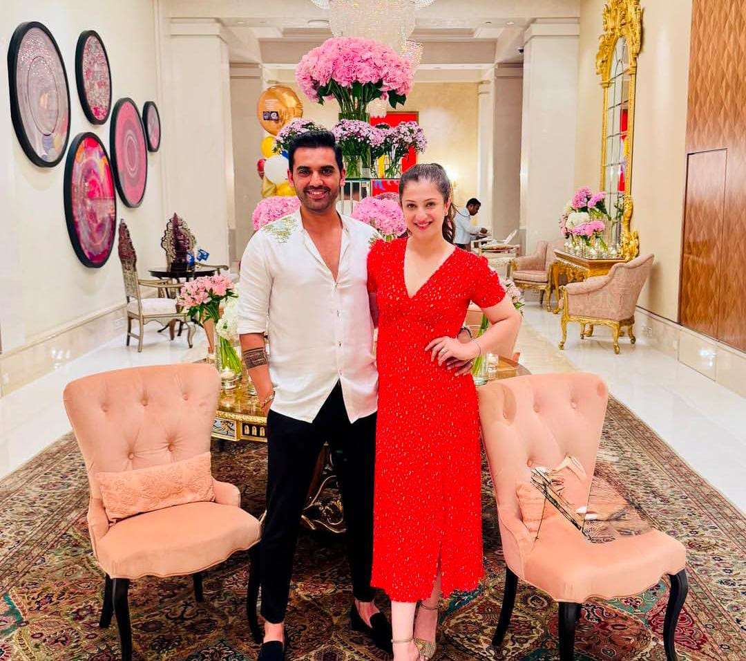 Malti Chahar Ki Bhabhi: खूबसूरती में मालती से भी चार कदम आगे उनकी भाभी, फैंस ने समझा विदेशी मॉडल, Photos 4 Whatsapp Image 2025 11 23 At 9.58.47 Am 1