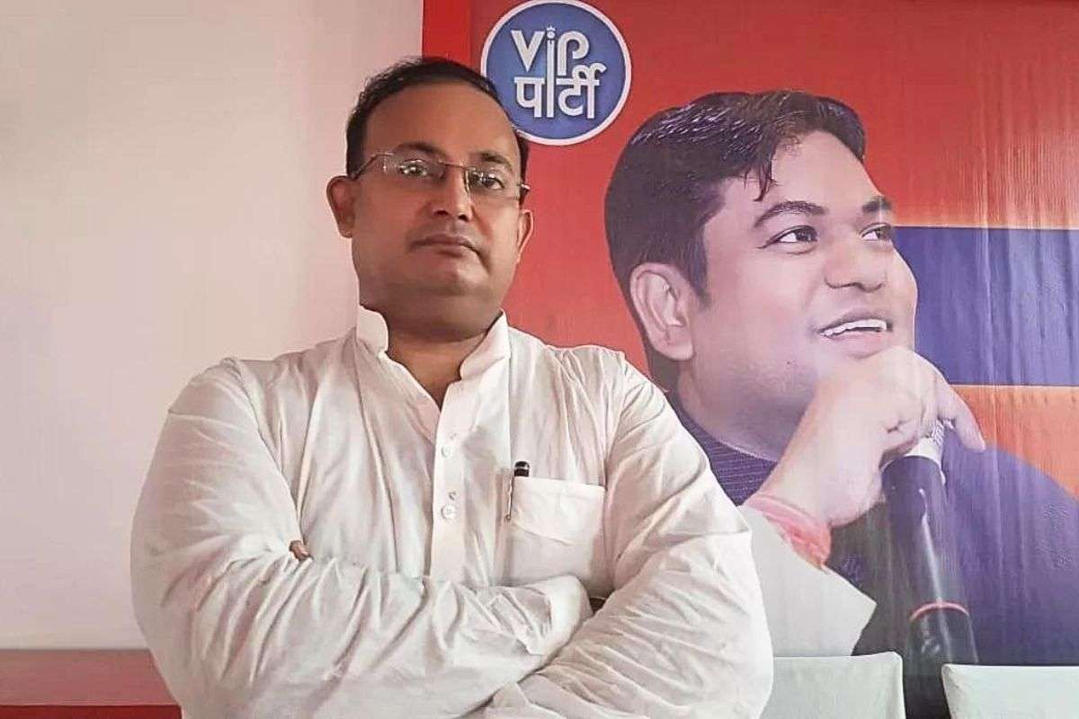 dev jyoti vip| VIP leader Dev Jyoti claims a grand alliance government is being formed in Bihar.