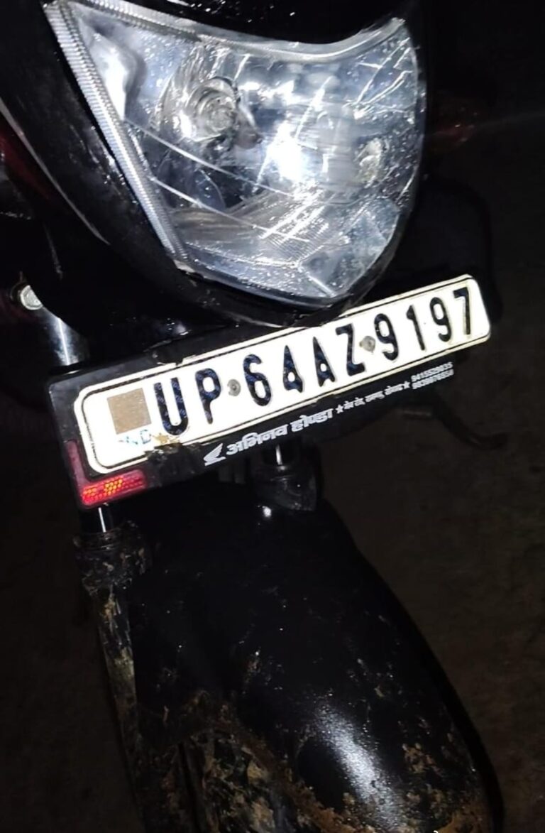 शराब के साथ बाइक सवार दो धंधेबाज गिरफ्तार
