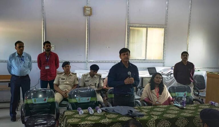 बिहार चुनाव 2025 : निष्पक्ष, शांतिपूर्ण व भयमुक्त चुनाव को लेकर पूरी तरह रहें तैयार : प्रेक्षक