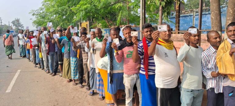 जमालपुर विधानसभा : दिन चढ़ने के साथ ही बढ़ता गया मतदान का प्रतिशत