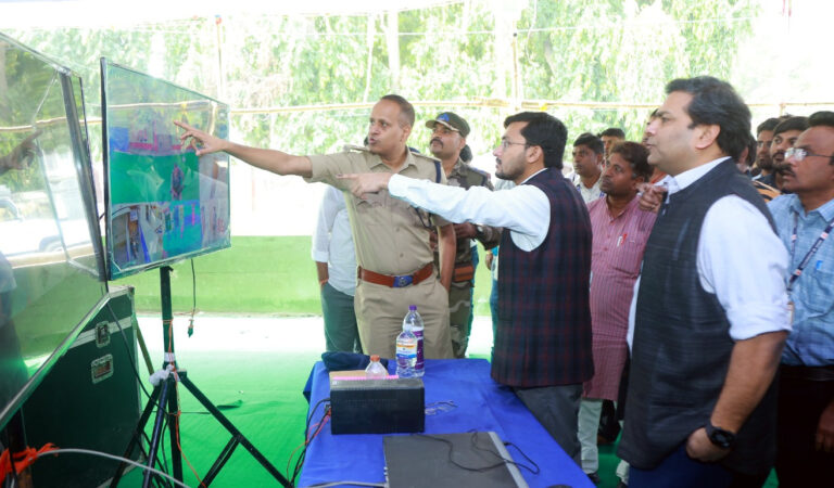 मतगणना केंद्र का एसइएओ ने लिया जायजा, कहा पूरी तरह अलर्ट रहे अधिकारी