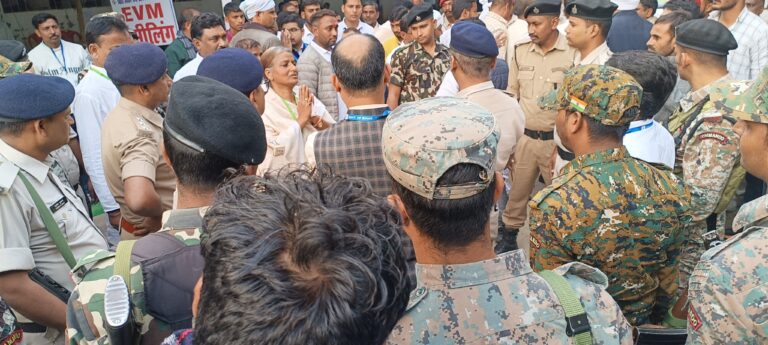शांति बनाये रखने में करें सहयोग, किसी जगह आपसी तनाव नहीं फैले : एसएसपी