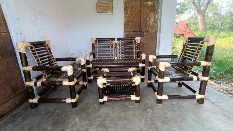 Bokaro News : बांस शिल्प कारीगरों का प्रशिक्षण संपन्न