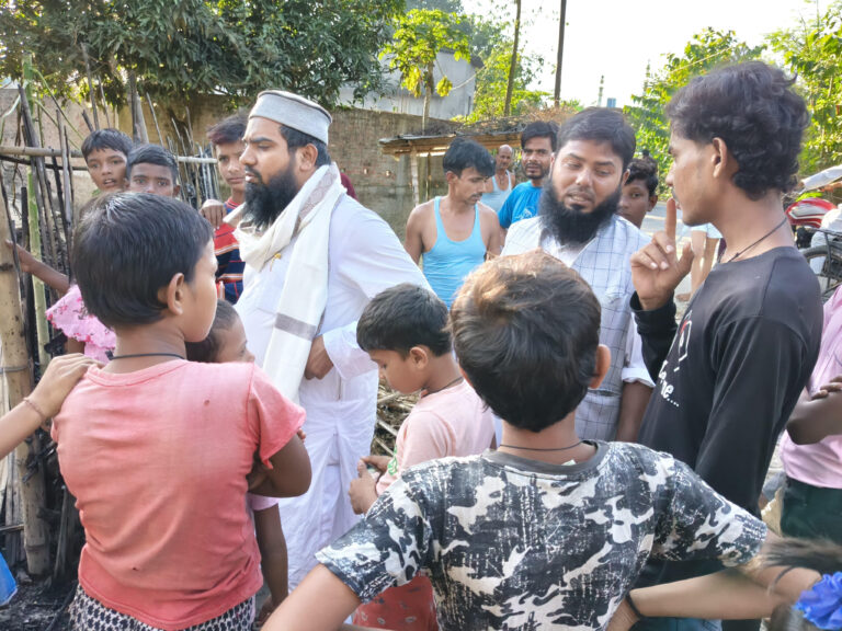 अगलगी में एक घर जलकर राख