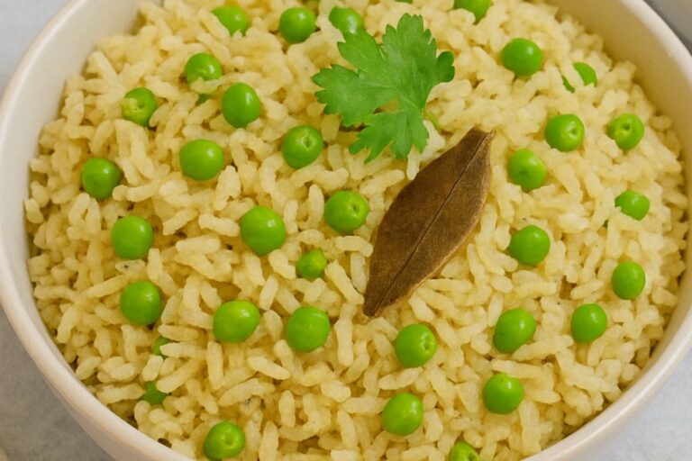 Matar Pulao Recipe: हरी मटर से बनाएं लाजवाब पुलाव, सर्दियों में मेहमानों के लिए परफेक्ट डिश