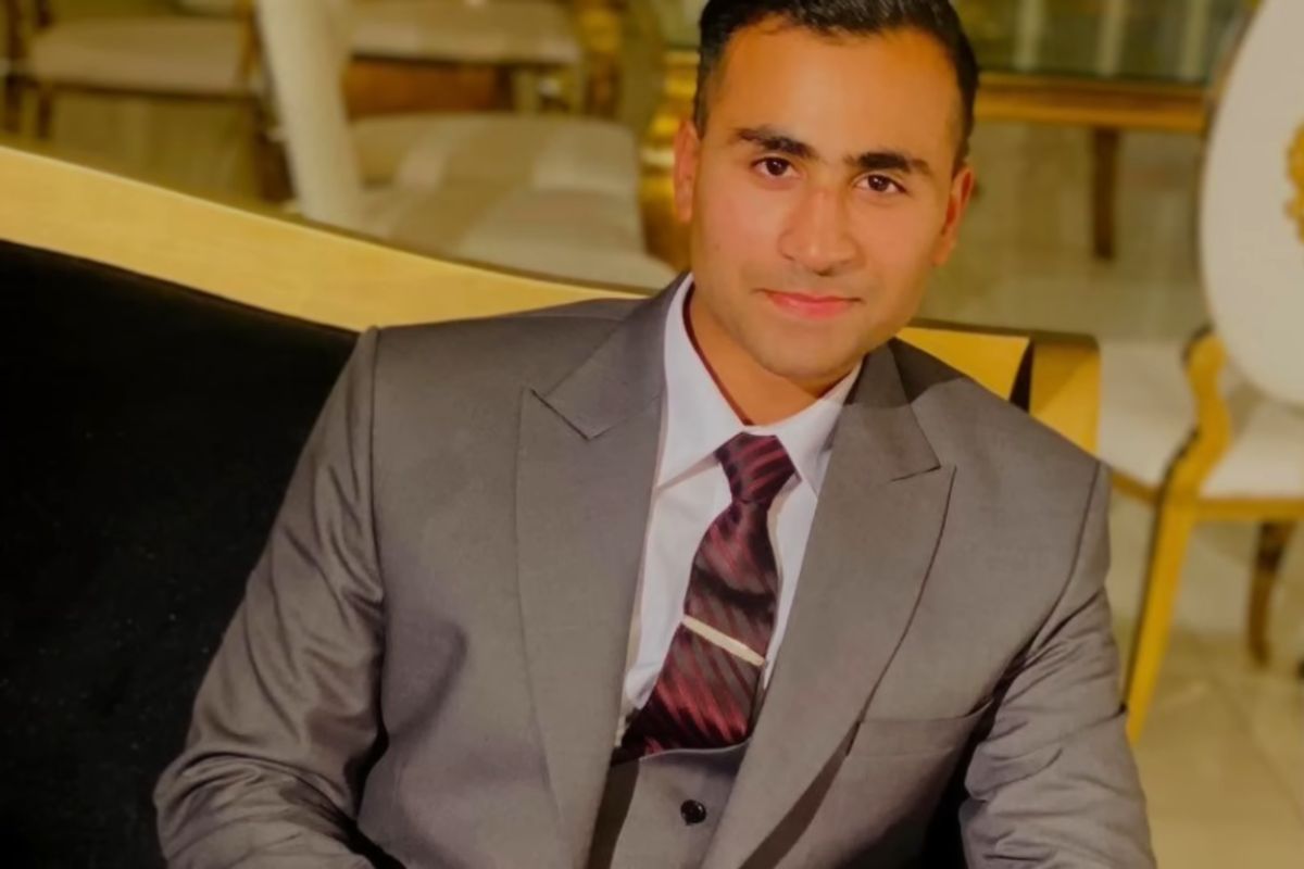 आसिम मुनीर ने घर में ही करवाई बेटी की शादी, बड़े भाई के बेटे को बनाया दामाद, जानें कौन हैं अब्दुर रहमान? 1 Abdur Rahaman Son In Law Of Asim Munir